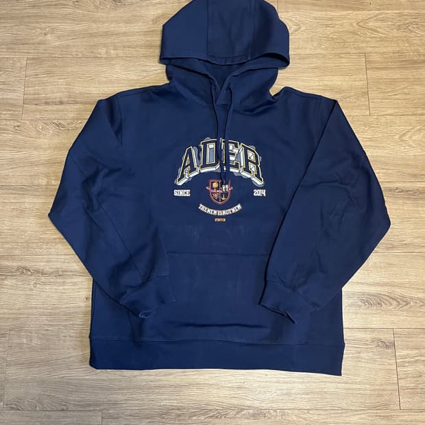 아더에러 후드티 a2