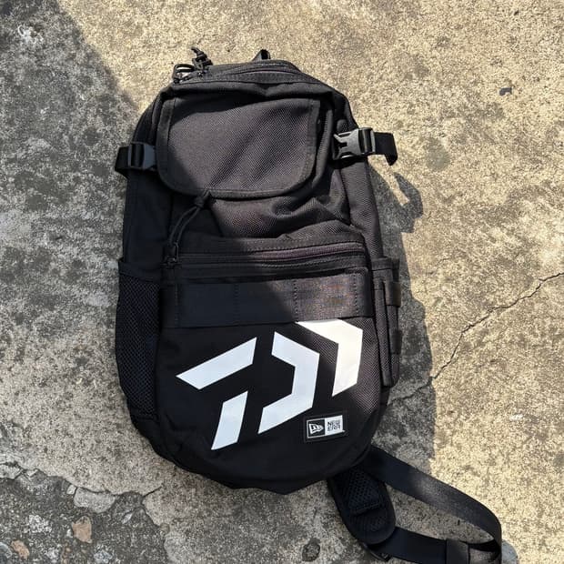 뉴에라 다이와 슬링백