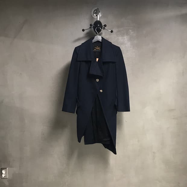 비비안웨스트우드 네이비 피코트 38(W)