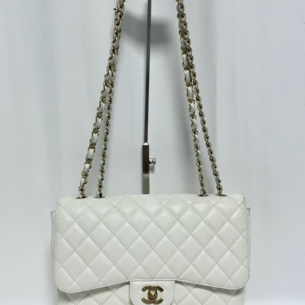 샤넬 클래식 라지 캐비어 화이트