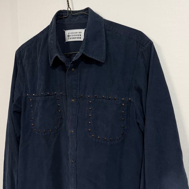 마틴 마르지엘라 아카이브 스터드 셔츠