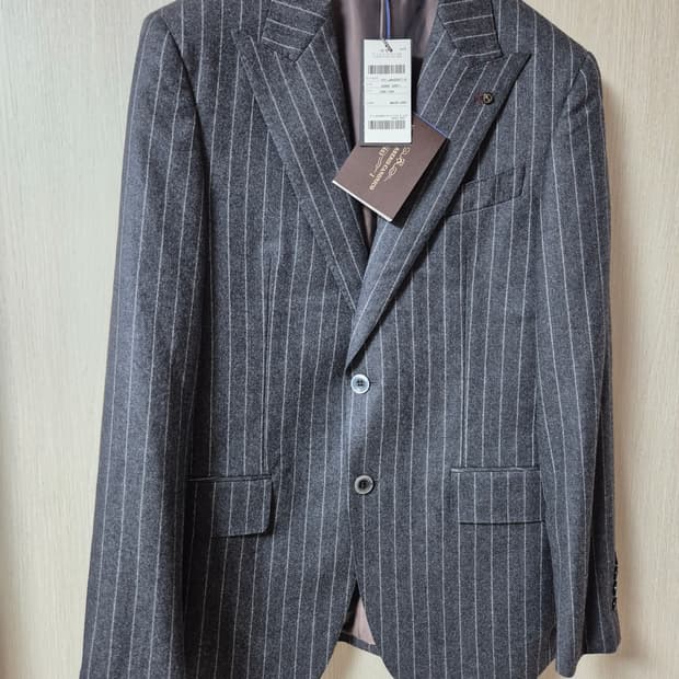 반하트/이태리 까노니꼬 플란넬 울 스트라이프 수트 블레이져 자켓/100