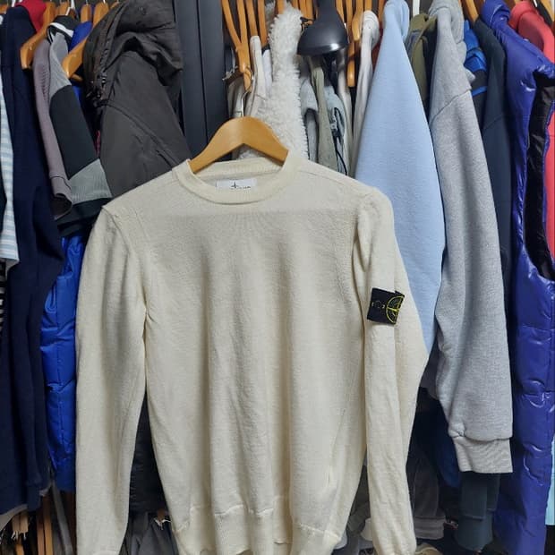 스톤아일랜드 크루넥 울 100프로 니트 아이보리 M