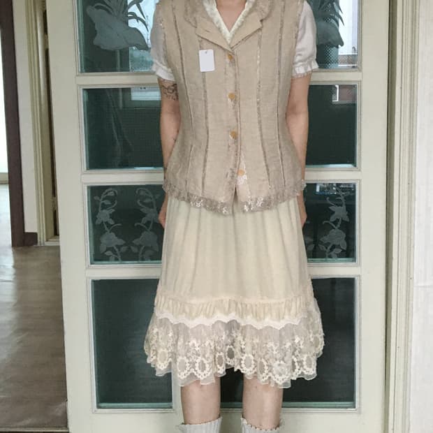Lace layer vest