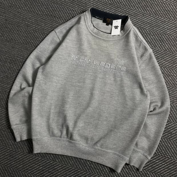 90s MCM 빅로고 아카이브 맨투맨y 4235