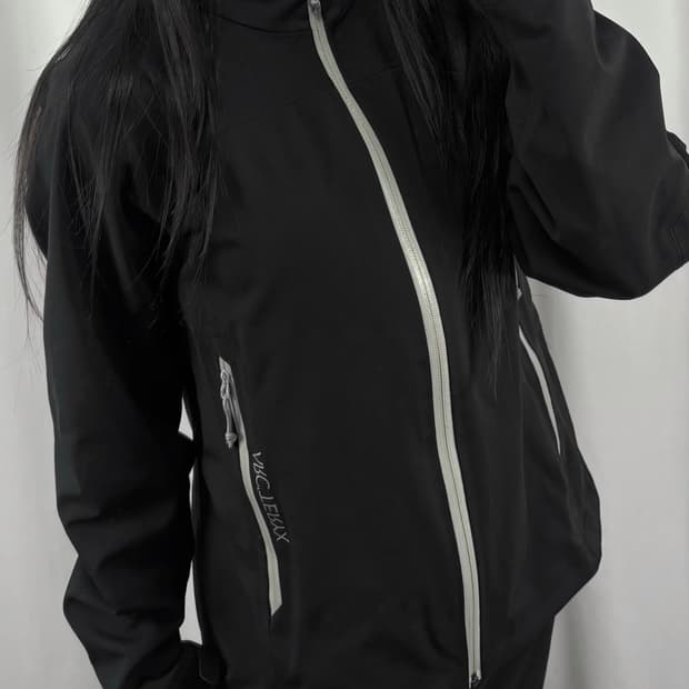 아크테릭스 소프트쉘 윈드스토퍼 자켓