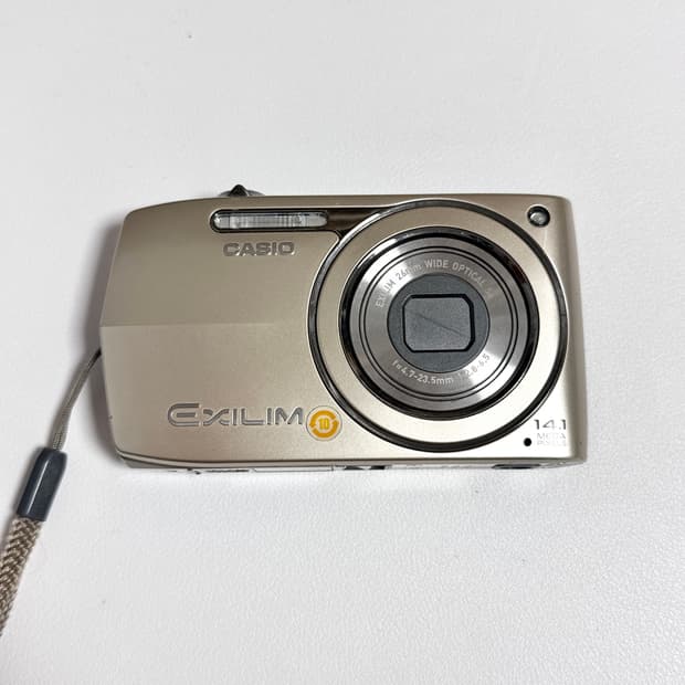 카시오 엑슬림 ex-z2300 Casio Exilim 아이보리