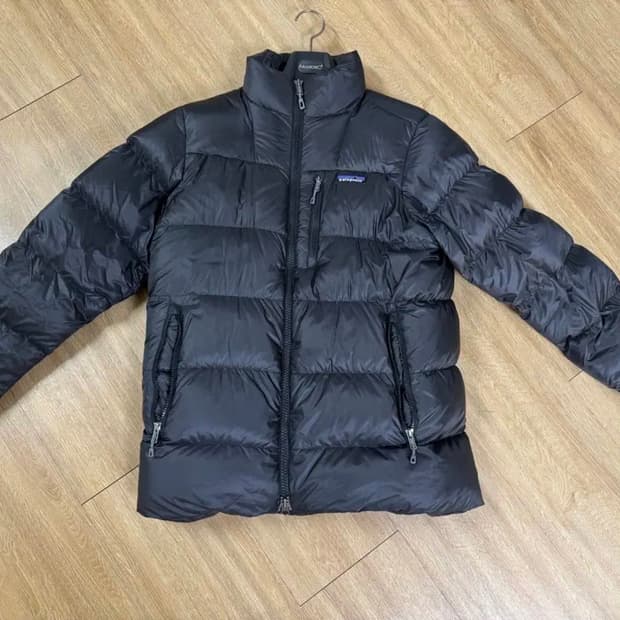 파타고니아 피츠로이 자켓 M 사이즈