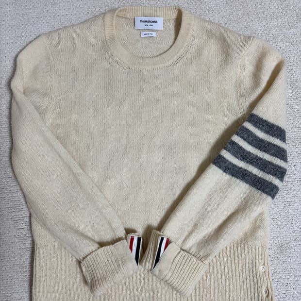 정품한글택) 톰브라운 울니트 아이보리 3사이즈 100-105