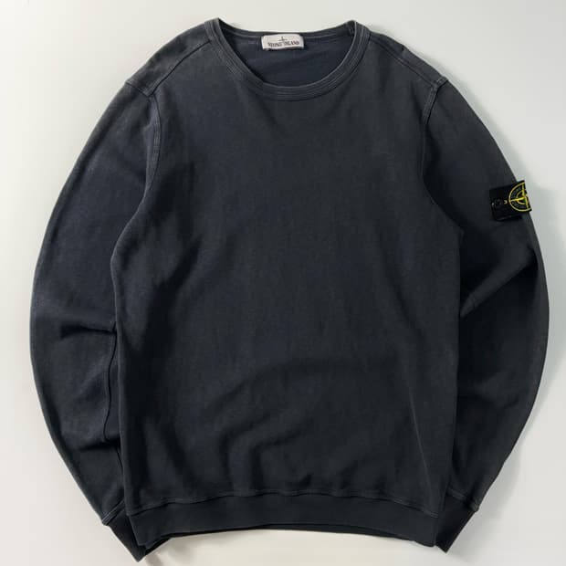 Stone island 스톤 아일랜드 가먼드 다이드 와펜 맨투맨