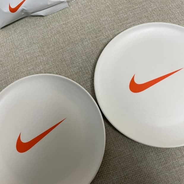 NIKE 나이키 접시 2개