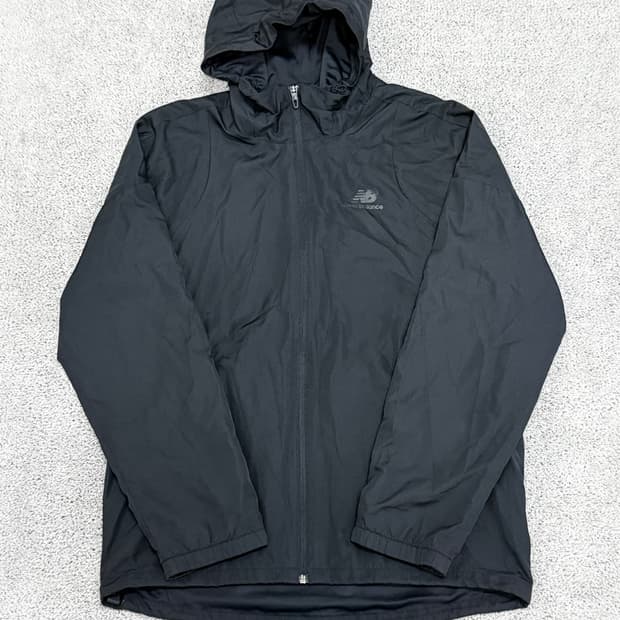 (S) 뉴발란스 백로고 바람막이