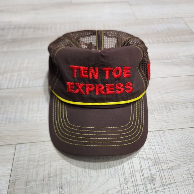 알렉스조노
ten toe express 브라운 캡