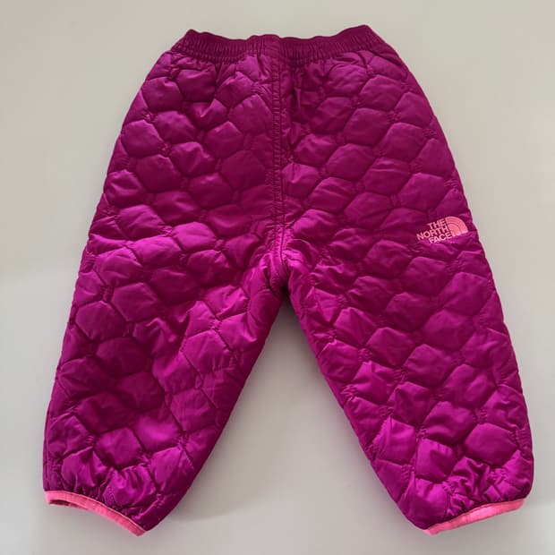 노스페이스 키즈 리버시블 패딩 팬츠