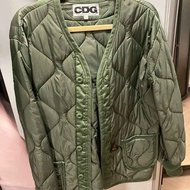 cdg 퀼팅자켓 스몰