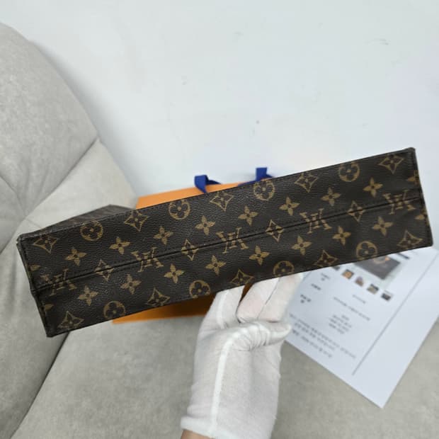 [보증서 정품] 루이비통 삭플라 토트백