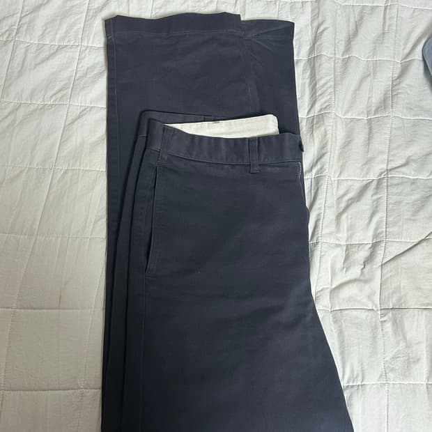 유니클로 스트레이트핏 치노팬츠 33