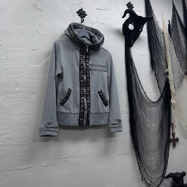 Cecil mcbee 00s y2k stud gimmick hoodie