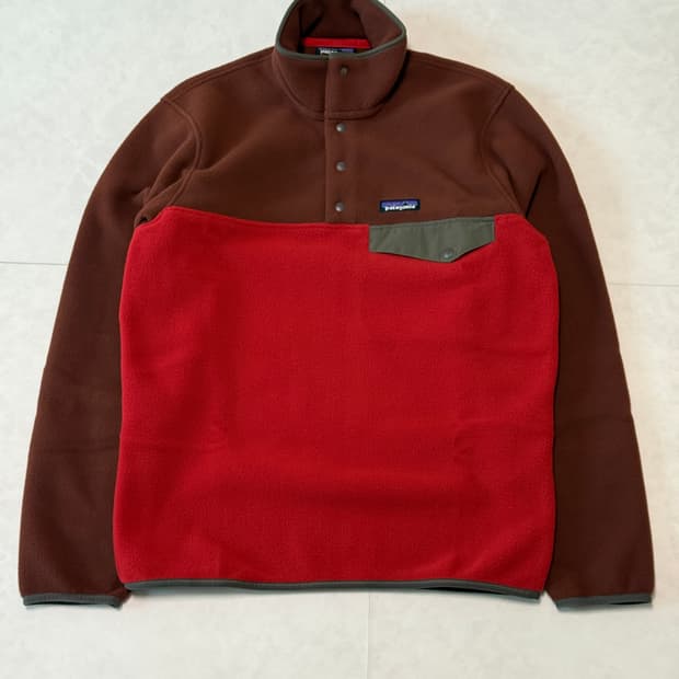 파타고니아 신칠라 레드 