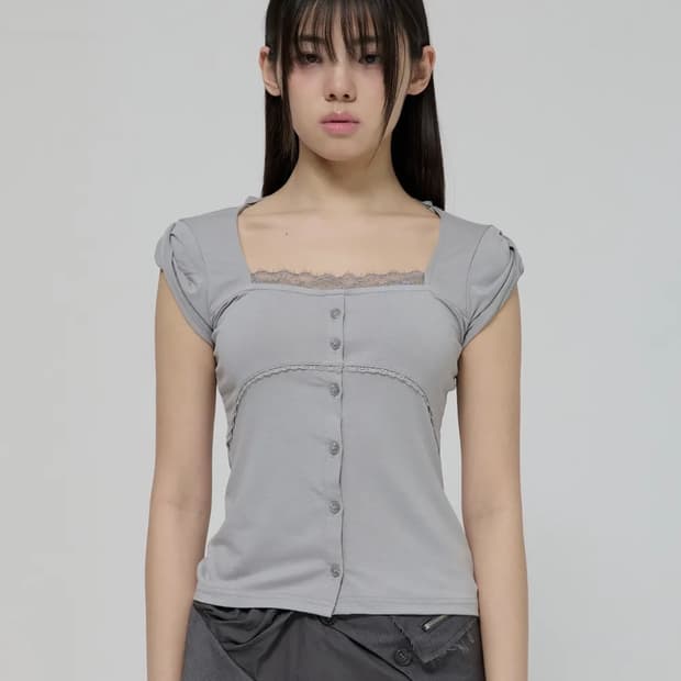 플레어업 레이스 슬리브 탑 (lace sleeve top)