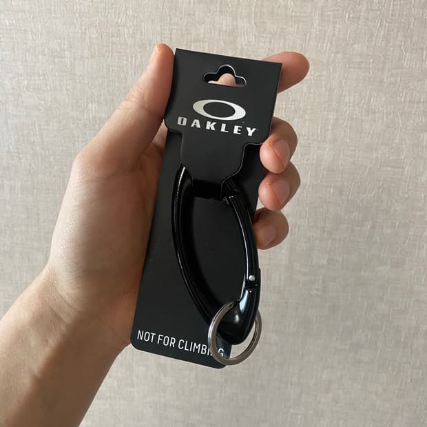 오클리 카라비너 키링