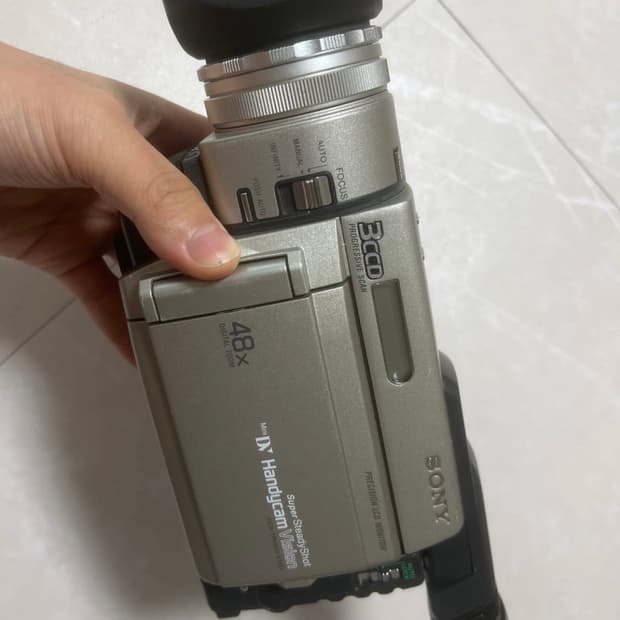 부품용,디피용 소니 trv900 6mm dv 캠코더
