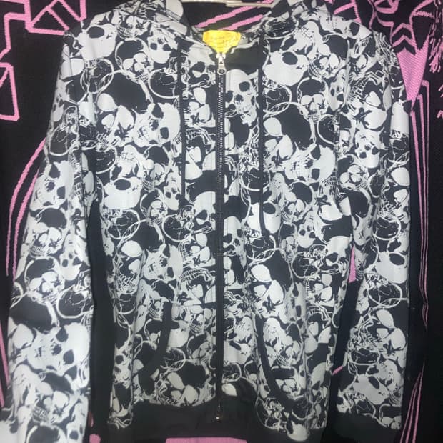 060 2NE1 skull punk hood 