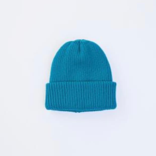 VICTIM x CA4LA 니트 모자