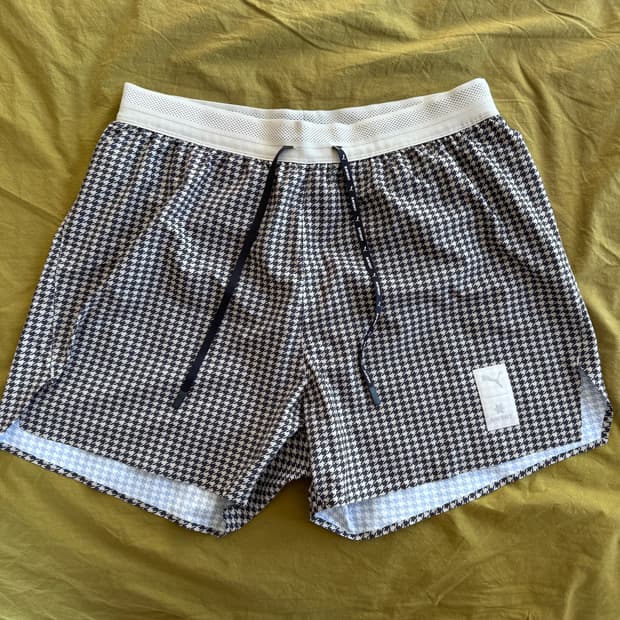 푸마 세이스카이 러닝 쇼츠 새상품급