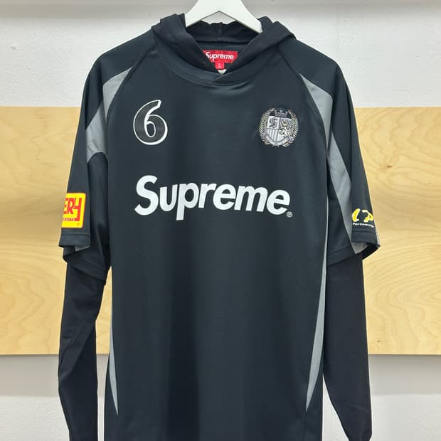 [M] 슈프림 후드 사커 저지 블랙 - 23FW