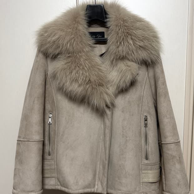 city gee 무스탕 자켓