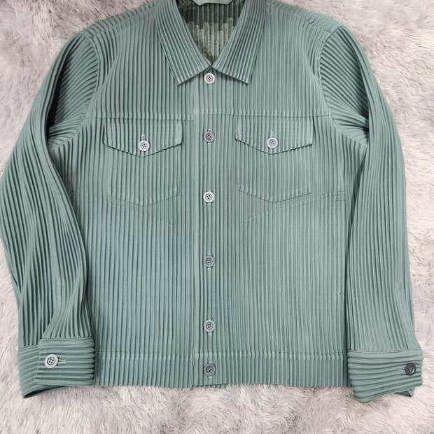 이세이미야케 옴므플리세 트러커 자켓 jc204