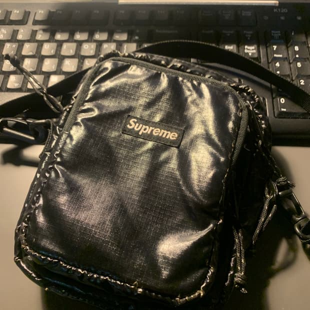 supreme 17fw 코듀류이 크로스백
