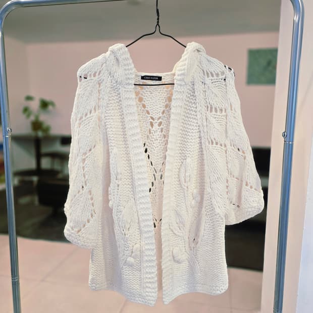 화이트 후드 가디건