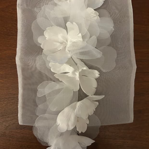 포지베일 이어링 FLORAL DROP EARRING