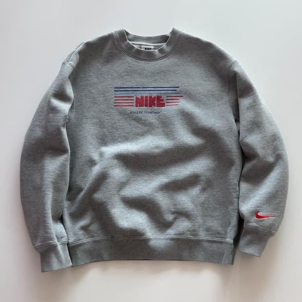 나이키 센터 스우시 맨투맨 M