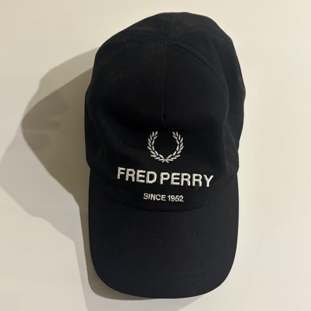 프레드페리 검정 볼캡