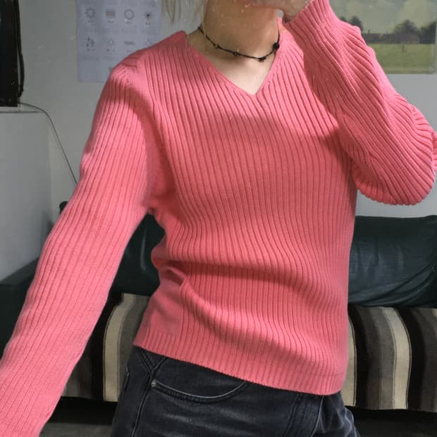 투티/0169 CK 니트 캘빈클라인 브이넥