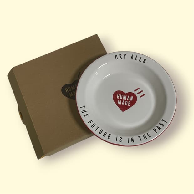 휴먼 메이드 에나멜 플레이트 180mm 레드