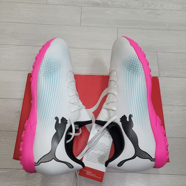 (280)푸마 풋살화 퓨처 7 플레이 TT[대전 직거래도 가능]