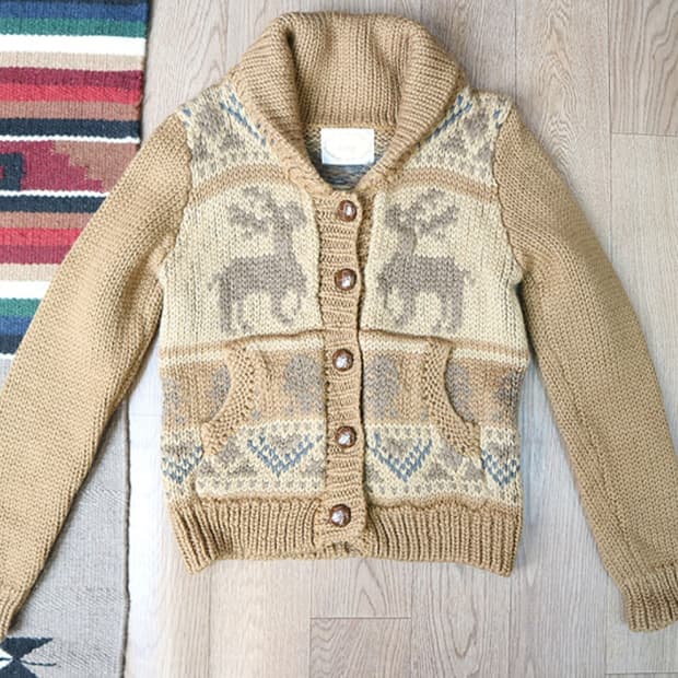 일본판 두툼한 울100% 사슴짜임 스웨터

굿 컨디션