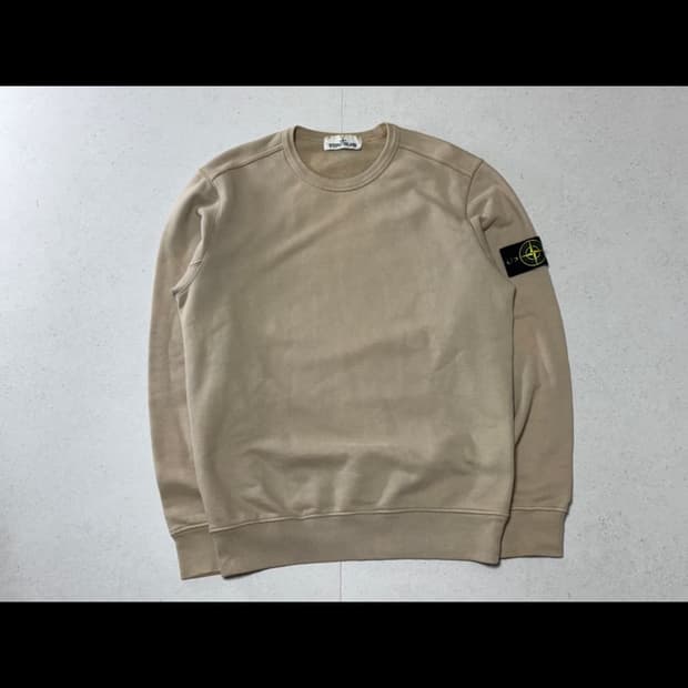 스톤 아일랜드 맨투맨