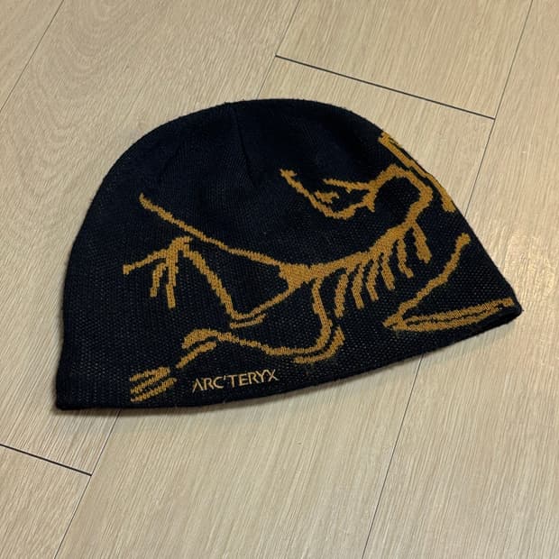 [OS] 아크테릭스 버드 헤드 토크 비니 24k 블랙