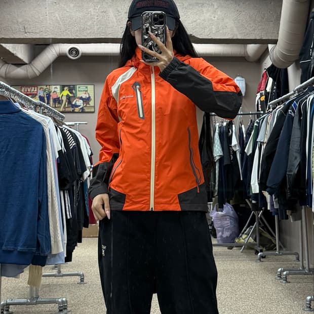 몽벨 고어텍스 후드 바람막이 자켓 S39