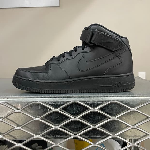 나이키 에어포스1 미드 블랙 285 (gr-4148)