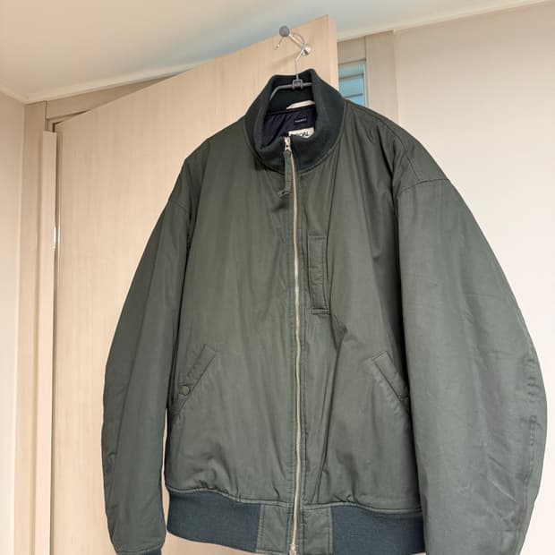 나나미카 바시티자켓 모스그린 M사이즈