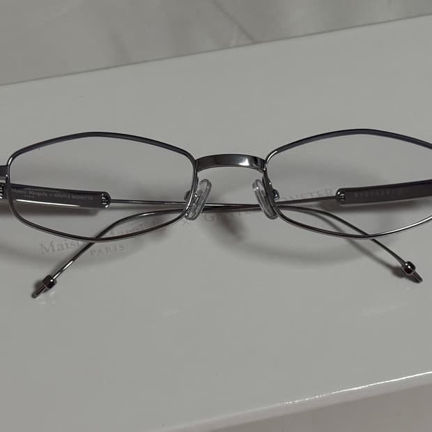 마르지엘라 젠틀몬스터 mm218
