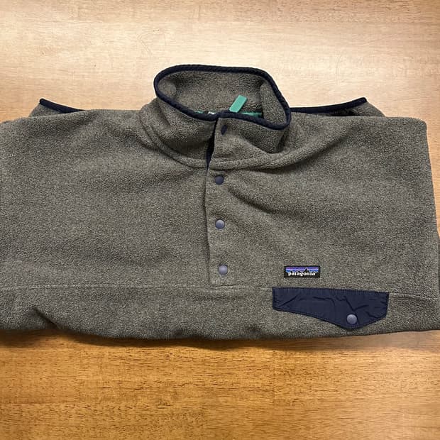 파타고니아 신칠라 그레이/블랙 L