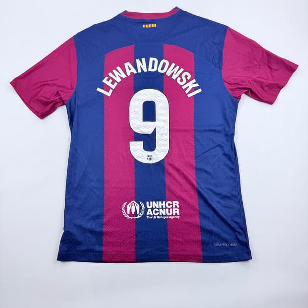 22/23 시즌 레반도프스키 바르셀로나 유니폼