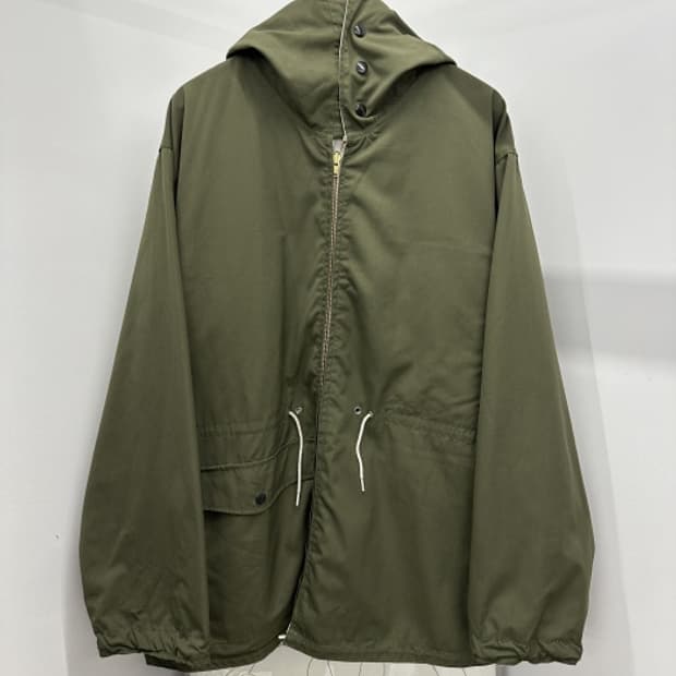 70-80'S REVERSIBLE WINDBREAKER (XL)